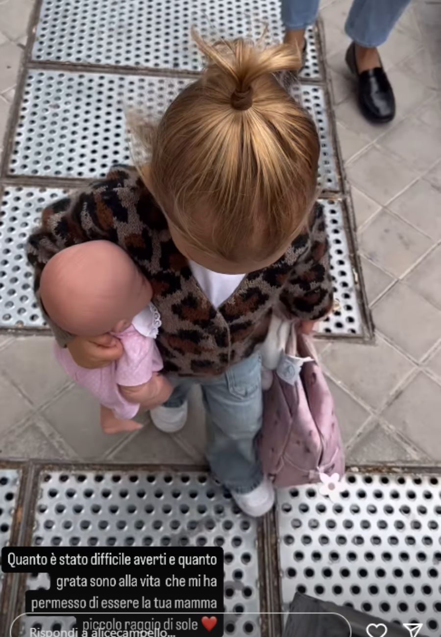 Dal profilo social di Alice Campello, la dedica alla figlia Bella