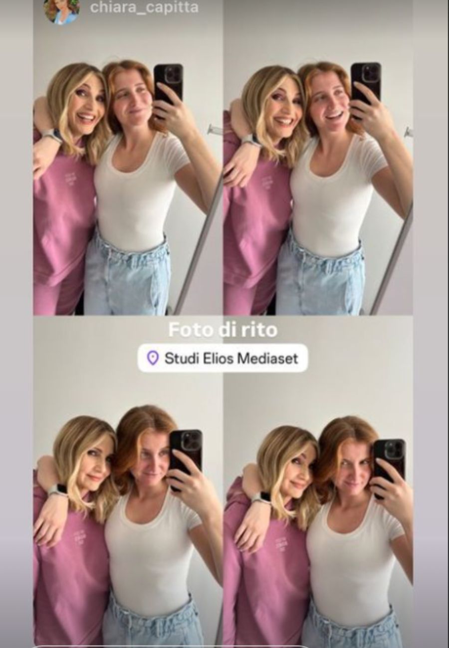 Dal profilo social di Lorella Cuccarini, la foto con la figlia Chiara nei camerini di Amici