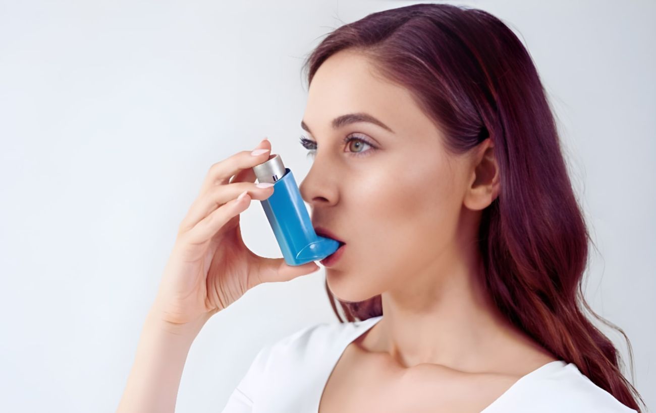 Una donna è stata fermata ai controlli di sicurezza in aeroporto per "colpa" dell'inalatore per l'asma.