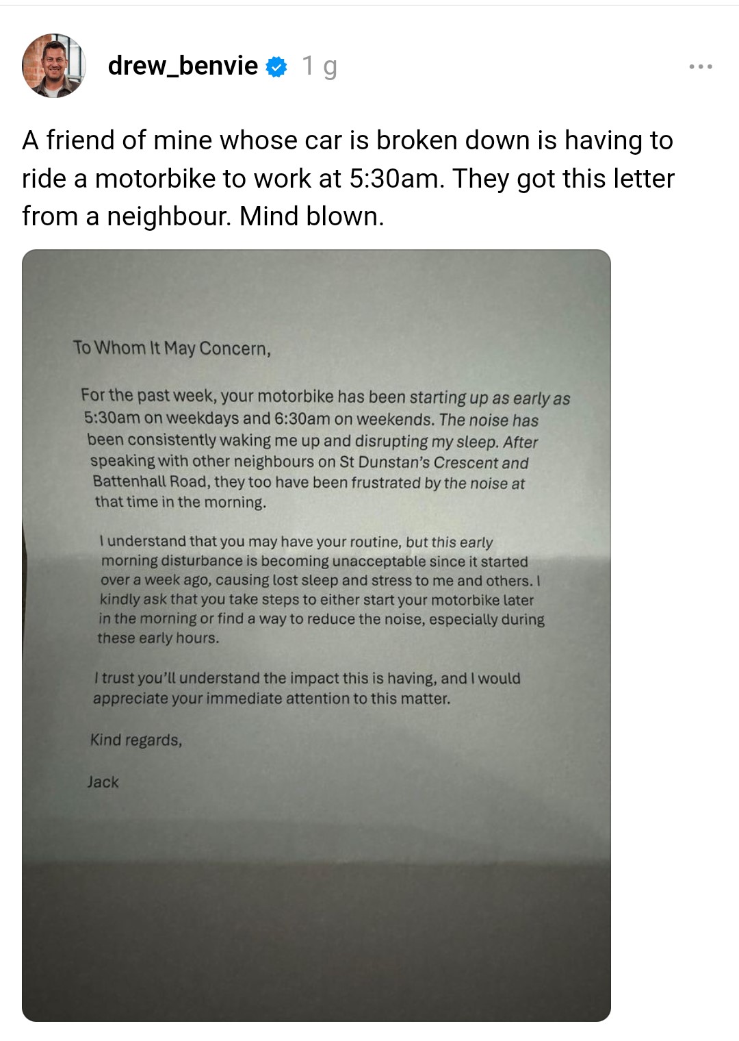 La lettera che un motociclista ha ricevuto dal vicino di casa per i rumori mattutini della sua moto