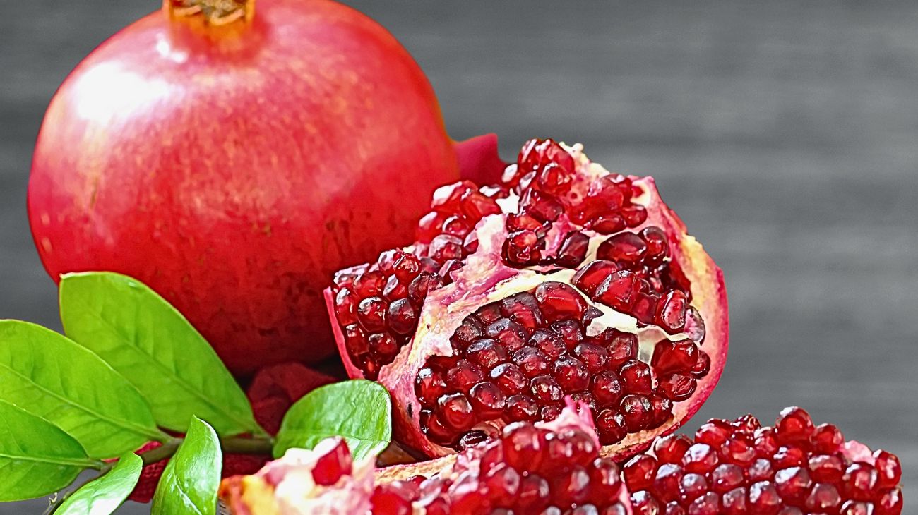 melagrana-la-sbuccio-in-3-secondi-il-segreto-e-tagliarla-cosi1