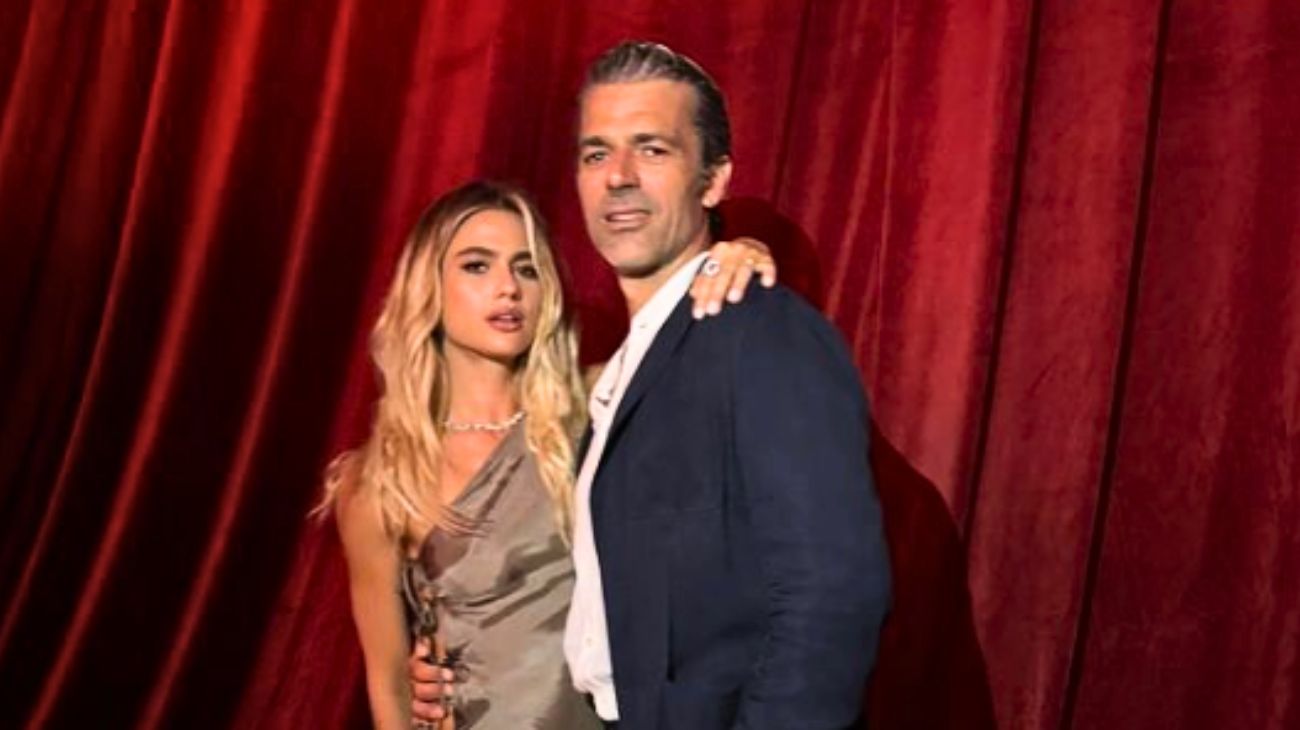 Dal profilo social di Luca Argentero, la foto con la moglie Cristina Marino