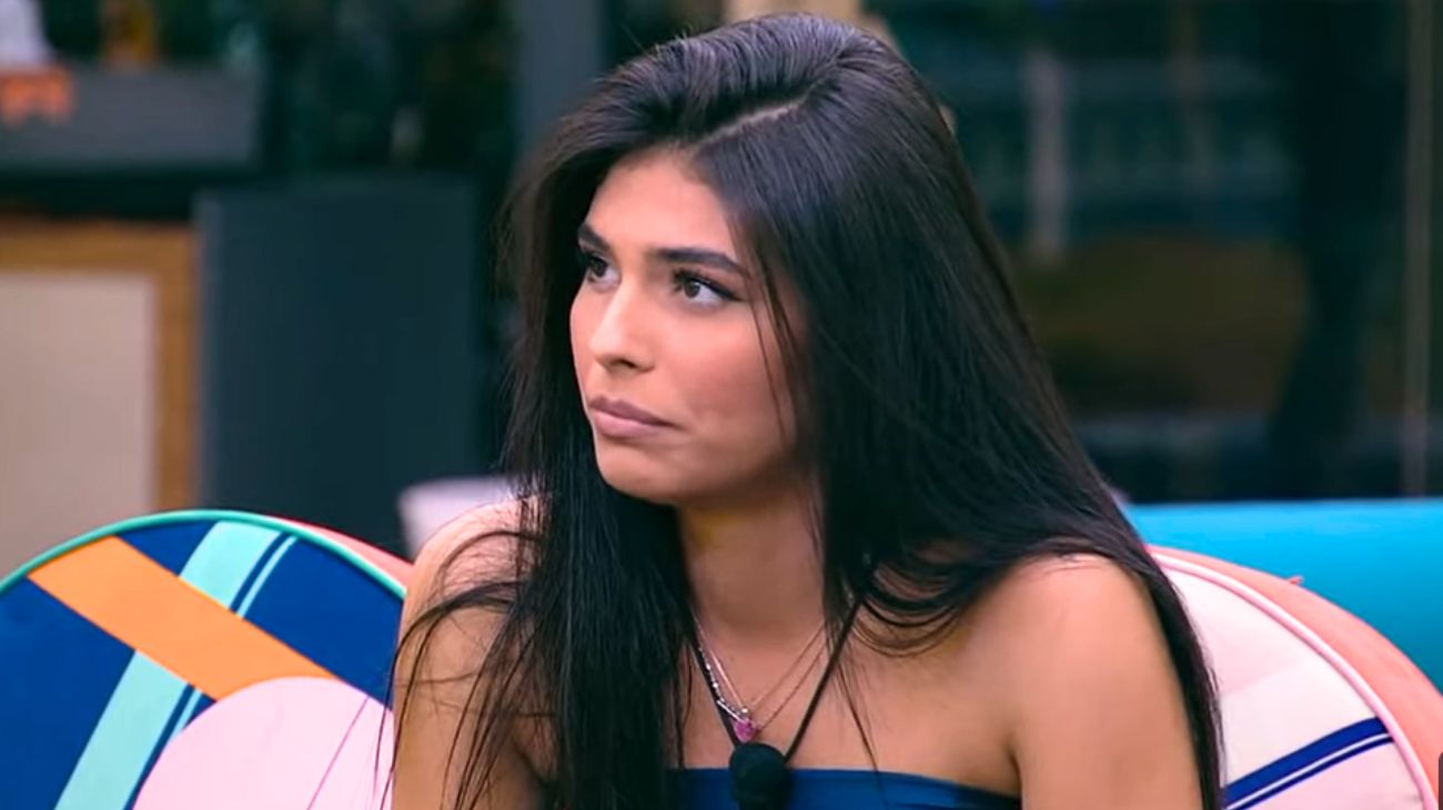 Grande Fratello, Federica in casa