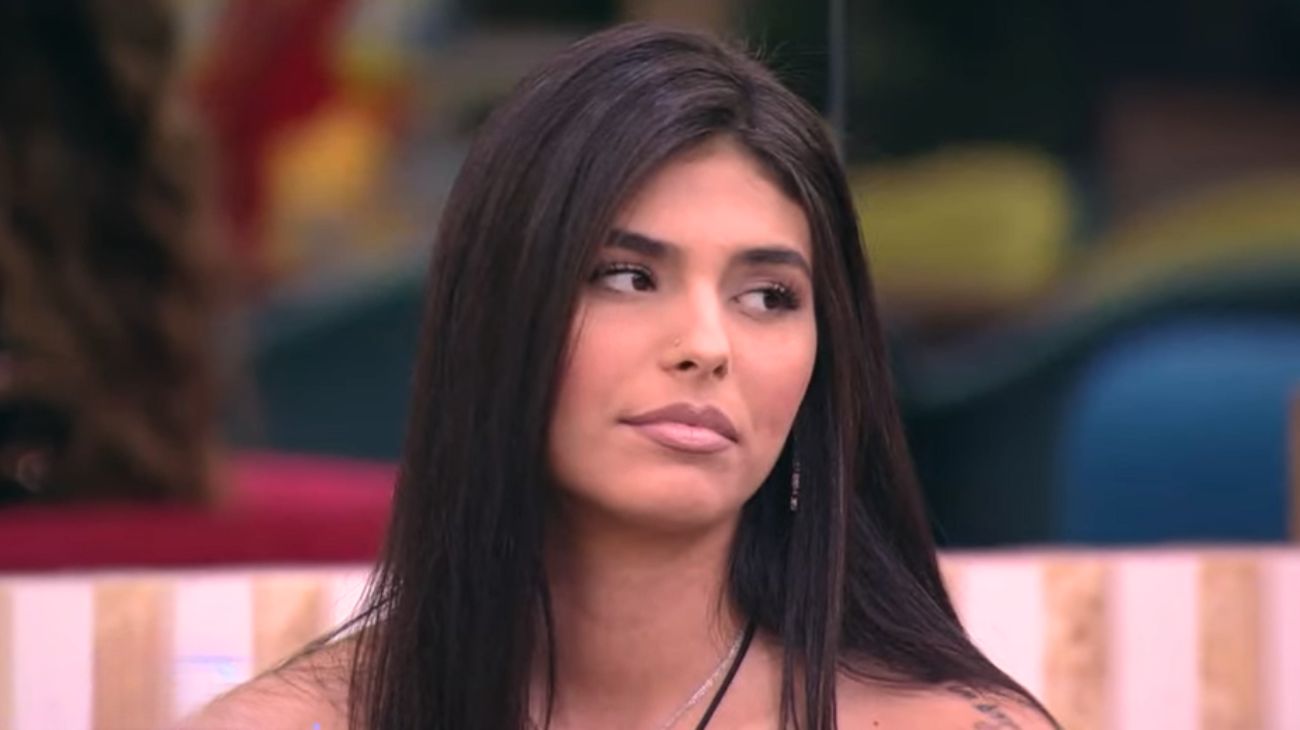 Grande Fratello, Federica tra Alfonso e Stefano