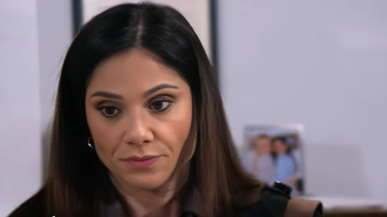 Un Posto al Sole, Rosa pensierosa