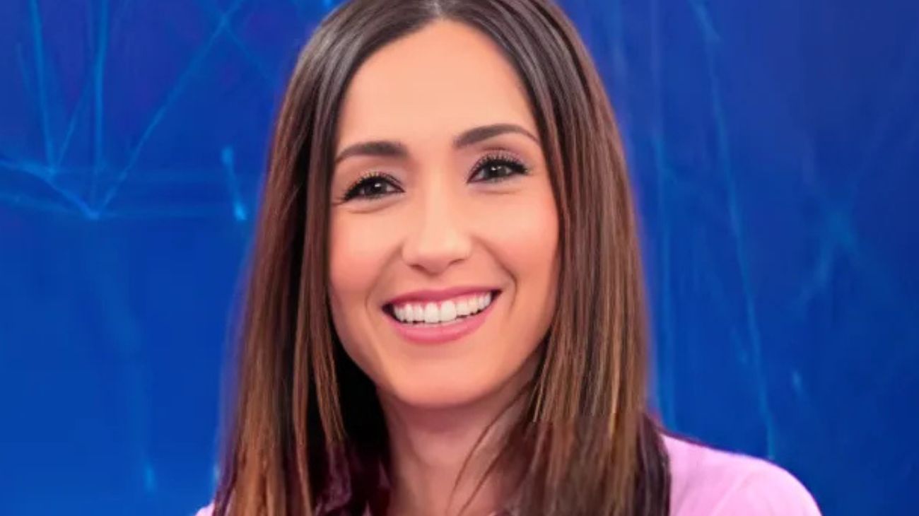 caterina-balivo-sfoggia-il-look-protagonista-del-2024-in-tutte-le-stagioni-che-lezione-di-stile-su-rai-1