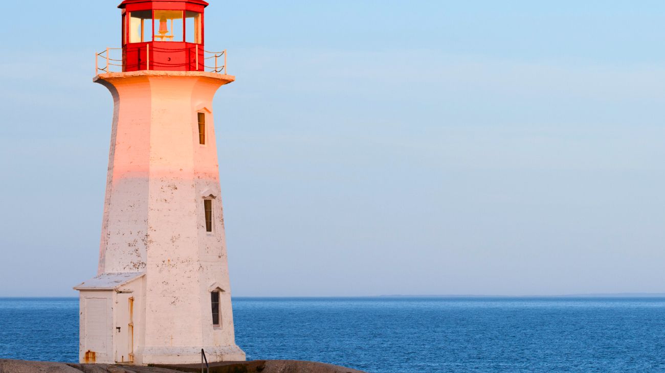 ingegnere-perlustra-un-faro-e-trova-una-bottiglia-con-un-messaggio-di-132-anni-fa-dentro-cosa-ce-scritto1