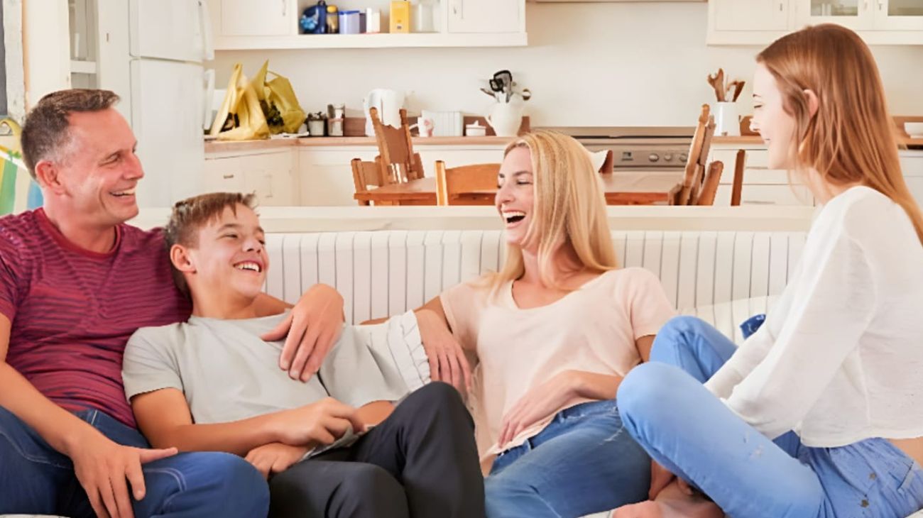 Come comportarsi con un figlio adolescente