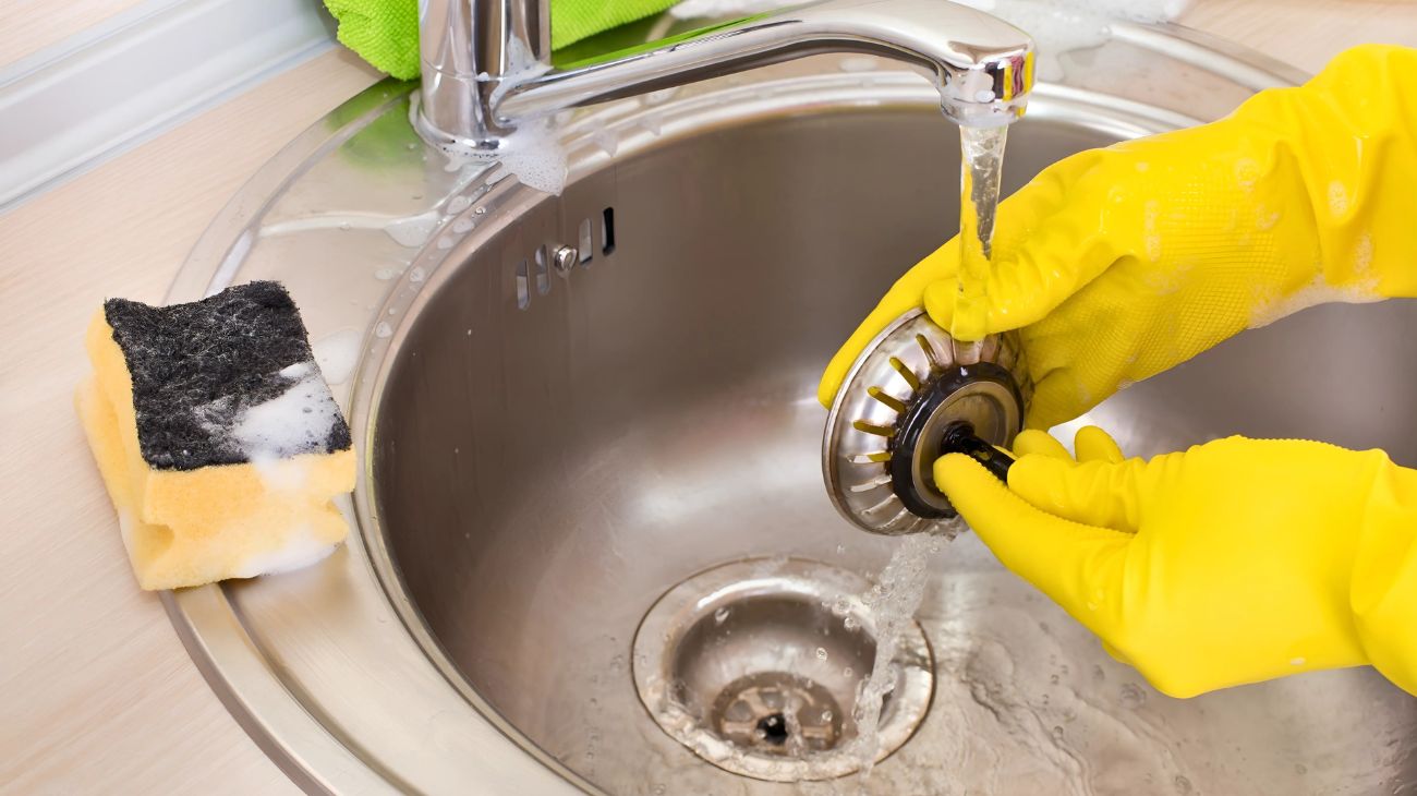 come pulire scarico lavandino cucina