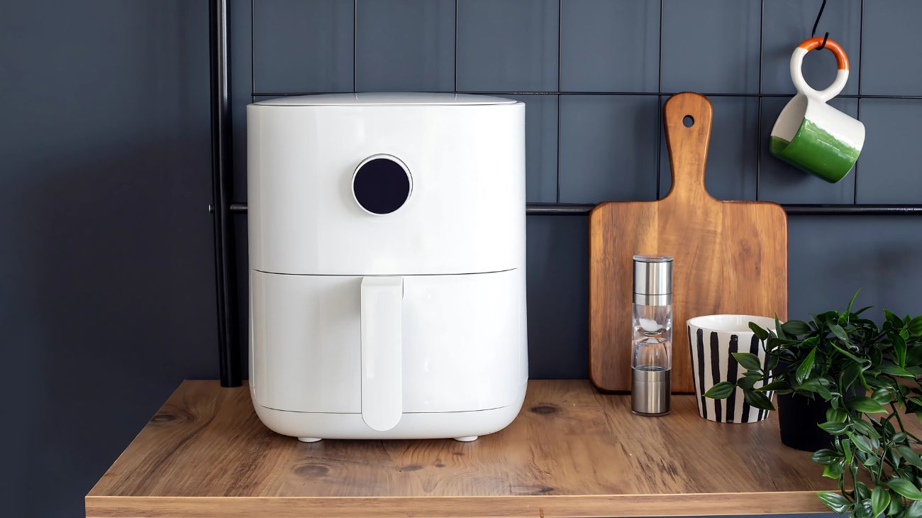 5 trucchi per pulire la friggitrice ad aria