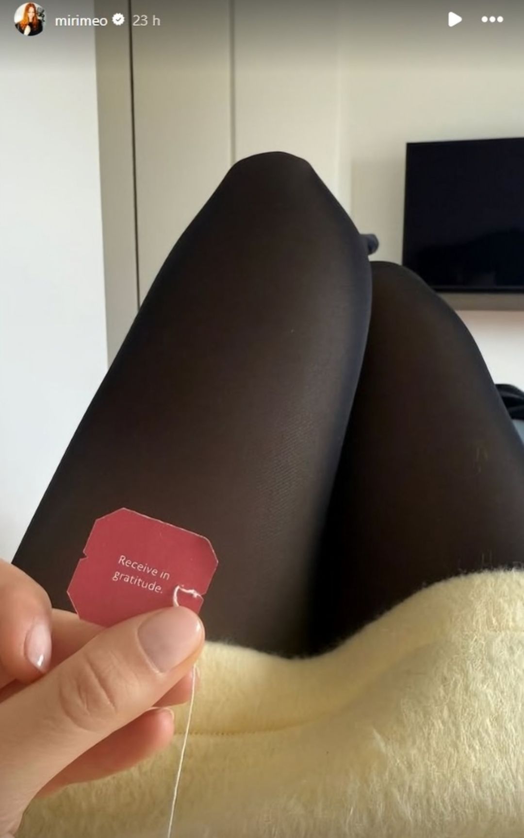 manicure miriam leone