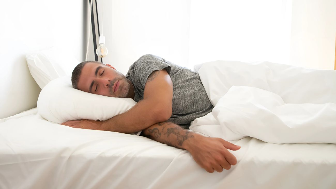 dormire con luce accesa