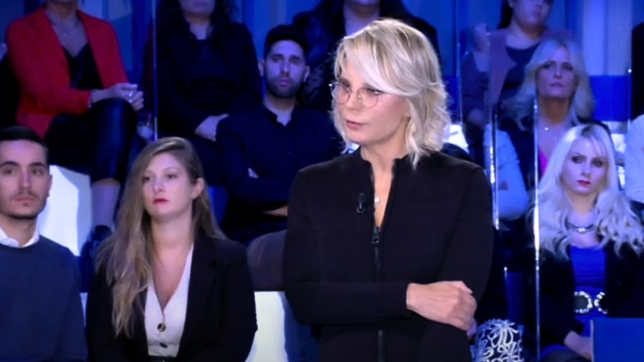 Perchè ci immedesimiamo nelle storie di C'è Posta per Te