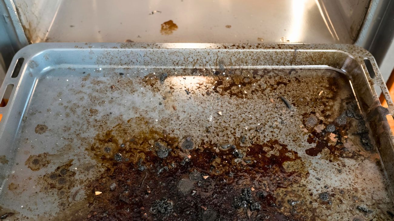 teglia forno incrostata